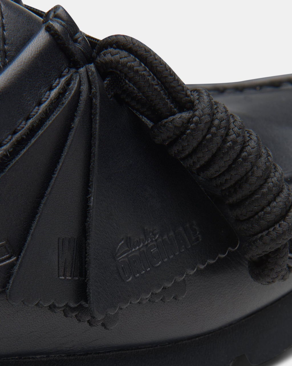 Wallabee Gore-Tex (w) Black/Black Leather